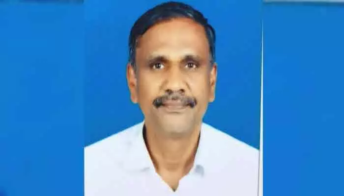 టీచర్, ఆయా పోస్టులకు దరఖాస్తుల ఆహ్వానం టీచర్, ఆయా పోస్టులకు దరఖాస్తుల ఆహ్వానం