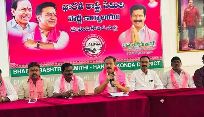 బీఆర్ఎస్ పాలనలో ఆటో కార్మికులకు స్వర్ణయుగం : ప్రభుత్వ మాజీ చీఫ్ విప్ వినయ్ భాస్కర్ బీఆర్ఎస్ పాలనలో ఆటో కార్మికులకు స్వర్ణయుగం : ప్రభుత్వ మాజీ చీఫ్ విప్ వినయ్ భాస్కర్
