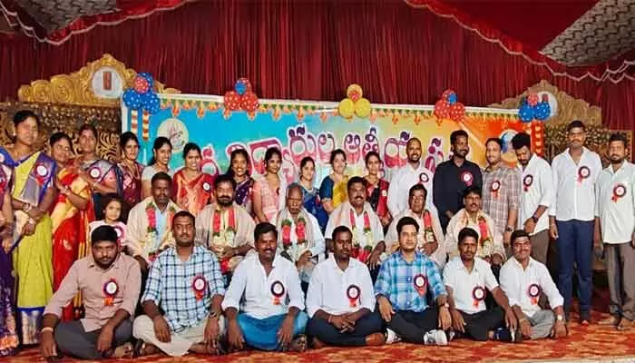 ఘనంగా పూర్వ విద్యార్థుల ఆత్మీయ సమ్మేళనం ఘనంగా పూర్వ విద్యార్థుల ఆత్మీయ సమ్మేళనం