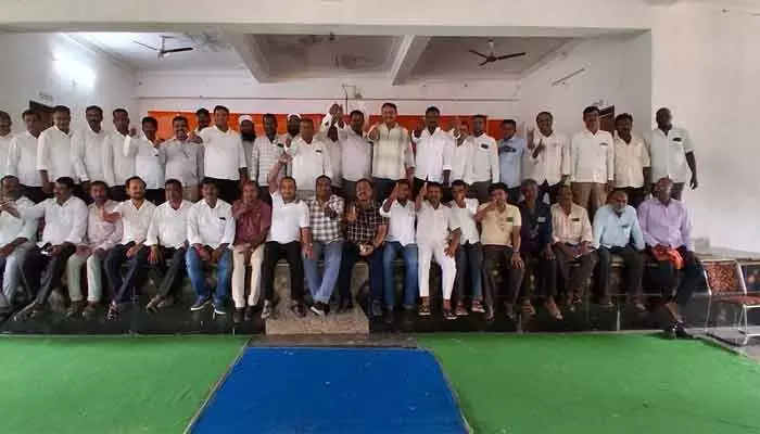 మూడు దశాబ్దాల పూర్వ విద్యార్థుల - ఆత్మీయ సమ్మేళనం మూడు దశాబ్దాల పూర్వ విద్యార్థుల - ఆత్మీయ సమ్మేళనం