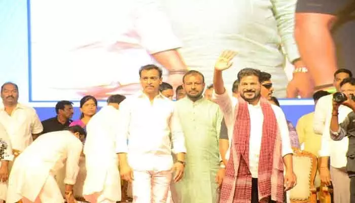 ఎంఎంసీకి సీఎం వరాల జల్లు.. ఎంఎంసీకి సీఎం వరాల జల్లు..