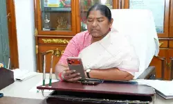 విద్యార్థులకు నాణ్యమైన విద్య, పౌష్టికాహారం అందించాలి : మంత్రి సీతక్క