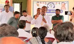 గ్రామ అభివృద్ధికి ప్రాధాన్యత  : ఎమ్మెల్యే గండ్ర