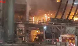 Vizag: స్టీల్ ప్లాంట్లో భారీ పేలుడు.. 8 మంది కార్మికులు మృతి Vizag: స్టీల్ ప్లాంట్లో భారీ పేలుడు.. 8 మంది కార్మికులు మృతి