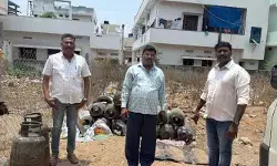 అక్రమంగా నిల్వ ఉంచిన గ్యాస్ సిలిండర్ల పట్టివేత.. అక్రమంగా నిల్వ ఉంచిన గ్యాస్ సిలిండర్ల పట్టివేత..