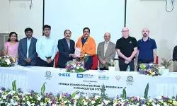 ఓయూలో ప్రారంభమైన అంతర్జాతీయ యాంటెన్నా టెక్నాలజీ సదస్సు ఓయూలో ప్రారంభమైన అంతర్జాతీయ యాంటెన్నా టెక్నాలజీ సదస్సు