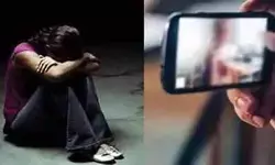 డబ్బులిస్తే ఫొటోలు డిలీట్ చేస్తా.. యువతిని బ్లాక్ మెయిల్ చేసిన వ్యక్తి డబ్బులిస్తే ఫొటోలు డిలీట్ చేస్తా.. యువతిని బ్లాక్ మెయిల్ చేసిన వ్యక్తి