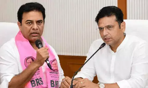 ప్రగతి భవన్‌ను హిట్లర్ బంకర్ చేసింది మీరు కాదా? కేటీఆర్‌పై మంత్రి ఫైర్