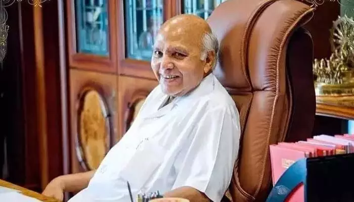 రామోజీరావు కీర్తి అజరామరం: సీఎం చంద్రబాబు రామోజీరావు కీర్తి అజరామరం: సీఎం చంద్రబాబు