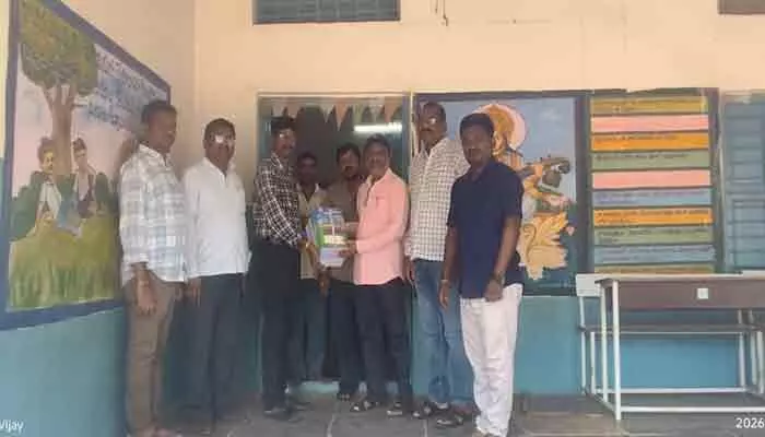 ప్రభుత్వ పాఠశాలల అభివృద్ధికి ప్రతి ఒక్కరూ భాగస్వాములు కావాలి: మల్దకల్ ఎంఈవో ప్రభుత్వ పాఠశాలల అభివృద్ధికి ప్రతి ఒక్కరూ భాగస్వాములు కావాలి: మల్దకల్ ఎంఈవో
