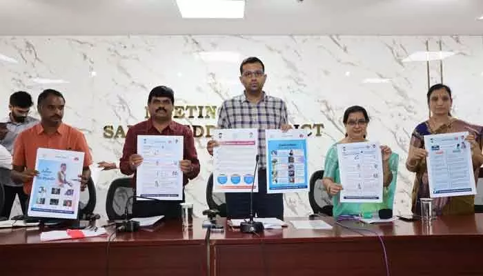 14-15 ఏళ్ల ఆడపిల్లలకు హెచ్పీవీ వ్యాక్సిన్ తప్పనిసరి 14-15 ఏళ్ల ఆడపిల్లలకు హెచ్పీవీ వ్యాక్సిన్ తప్పనిసరి
