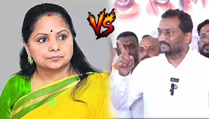 మీ బావ మరదలు పంచాయితీలోకి నన్నెందుకు లాగుతున్నావ్?.. కవితకు ఎంపీ రఘునందన్ రావు కౌంటర్ మీ బావ మరదలు పంచాయితీలోకి నన్నెందుకు లాగుతున్నావ్?.. కవితకు ఎంపీ రఘునందన్ రావు కౌంటర్