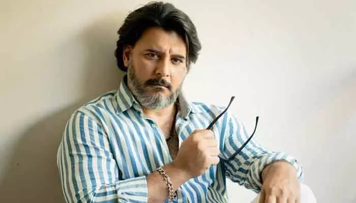 ఆ కఠిన సమయంలో నాకు అండగా నిలిచింది వాళ్లే.. అబ్బాస్ ఎమోషనల్ ఆ కఠిన సమయంలో నాకు అండగా నిలిచింది వాళ్లే.. అబ్బాస్ ఎమోషనల్
