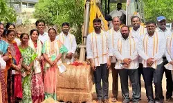 రూ. 80 లక్షలతో బీపీఆర్ కాలనీ, ఆర్ఎన్ఎస్ కాలనీ ప్రధాన మార్గం డ్రైనేజీ పనులకు శంకుస్థాపన రూ. 80 లక్షలతో బీపీఆర్ కాలనీ, ఆర్ఎన్ఎస్ కాలనీ ప్రధాన మార్గం డ్రైనేజీ పనులకు శంకుస్థాపన