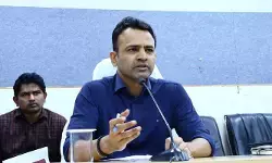 ప్రభుత్వ పాఠశాలలో విద్యార్థుల సంఖ్యను పెంచాలి ప్రభుత్వ పాఠశాలలో విద్యార్థుల సంఖ్యను పెంచాలి