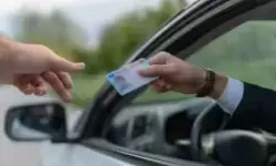 Driving License: డ్రైవింగ్ లైసెన్స్కు 50 ఏళ్ల చెల్లుబాటు Driving License: డ్రైవింగ్ లైసెన్స్కు 50 ఏళ్ల చెల్లుబాటు