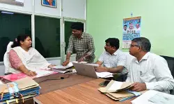 రెవెన్యూ రికార్డులు పక్కాగా ఉండాలి : కలెక్టర్ చిత్రా మిశ్రా