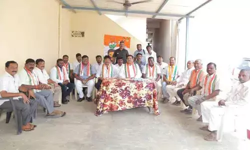 సీఎం సభను విజయవంతం చేయాలి : ఎమ్మెల్యే కసిరెడ్డి