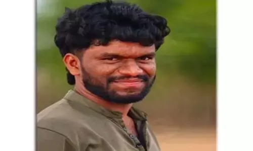 పాల‌యూరు యూనివ‌ర్సిటీలో విద్యార్థి ఆత్మ‌హ‌త్య