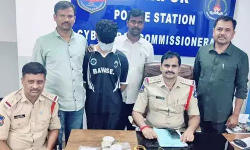 తాళం వేసిన ఇల్లే టార్గెట్