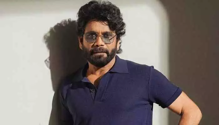 ఫుల్ స్వింగ్లో ‘కింగ్-100’ షూటింగ్..ఆ తేదీకే థియేటర్స్లో సందడి చేయబోతోన్న నాగార్జున! ఫుల్ స్వింగ్లో ‘కింగ్-100’ షూటింగ్..ఆ తేదీకే థియేటర్స్లో సందడి చేయబోతోన్న నాగార్జున!