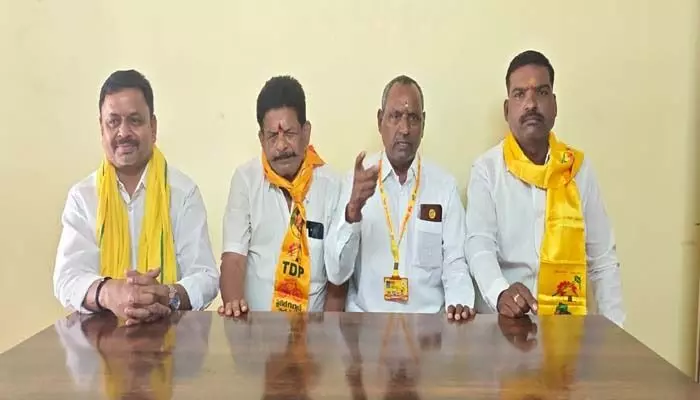 ఎన్టీఆర్ విగ్రహాన్ని అవమానించిన వారిని శిక్షించాలి.. ఎన్టీఆర్ విగ్రహాన్ని అవమానించిన వారిని శిక్షించాలి..
