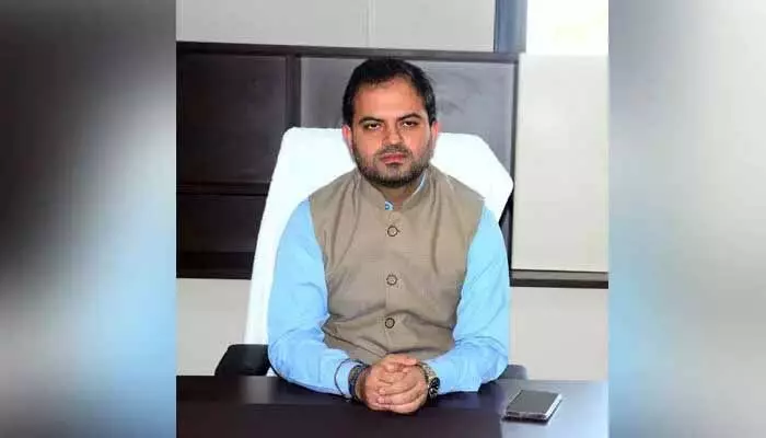 జిల్లా ప్రజలు అప్రమత్తంగా ఉండండి : కలెక్టర్ రాహుల్ శర్మ జిల్లా ప్రజలు అప్రమత్తంగా ఉండండి : కలెక్టర్ రాహుల్ శర్మ