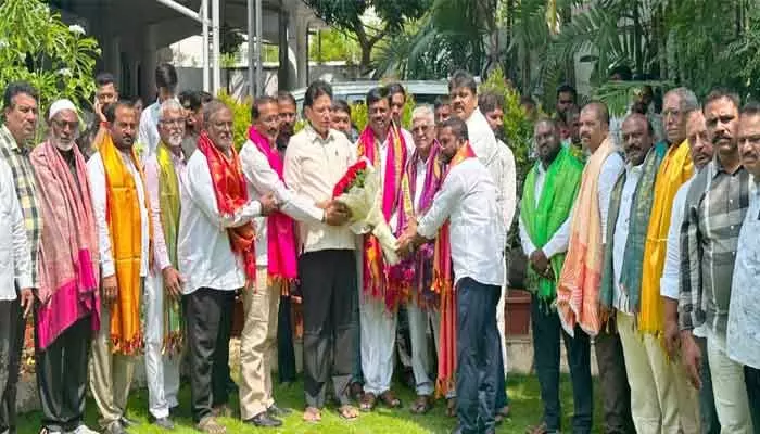 కార్మికుల నమ్మకాన్ని నిలబెట్టుకోవాలి : మంత్రి దుద్దిళ్ల శ్రీధర్ బాబు కార్మికుల నమ్మకాన్ని నిలబెట్టుకోవాలి : మంత్రి దుద్దిళ్ల శ్రీధర్ బాబు
