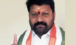 ఇందిరమ్మ ఇళ్లకు డబ్బులు వసూళ్లు చేస్తే చర్యలు: వరంగల్ ఉమ్మడి కాంగ్రెస్ కమిటీ మాజీ ఉపాధ్యక్షులు ఇందిరమ్మ ఇళ్లకు డబ్బులు వసూళ్లు చేస్తే చర్యలు: వరంగల్ ఉమ్మడి కాంగ్రెస్ కమిటీ మాజీ ఉపాధ్యక్షులు