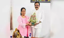 ఆదిలాబాద్ డిఎంహెచ్ఓగా డా.సాధన బాధ్యతలు.. ఆదిలాబాద్ డిఎంహెచ్ఓగా డా.సాధన బాధ్యతలు..