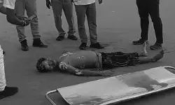 విశాఖ బీచ్లో యువకుడు గల్లంతు.. మృతదేహం లభ్యం విశాఖ బీచ్లో యువకుడు గల్లంతు.. మృతదేహం లభ్యం