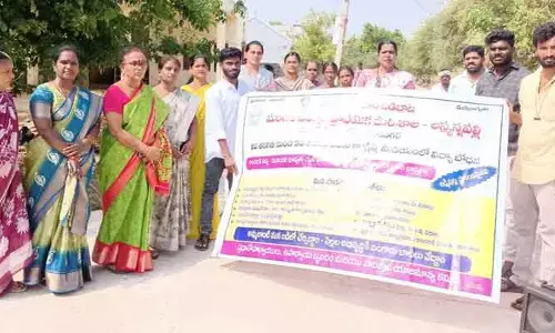ప్రతి పిల్లాడిని ప్రభుత్వ బడికి పంపాలని సర్పంచ్ పిలుపు..!