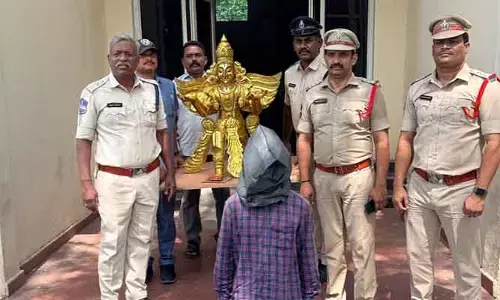 పంచ‌లోహ విగ్ర‌హం చోరీ కేసు..  నిందితుడిని అదుపులోకి తీసుకున్న పోలీసులు