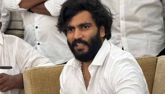 బైరెడ్డి సిద్ధార్థ్‌ రెడ్డిని విచారించిన పోలీసులు