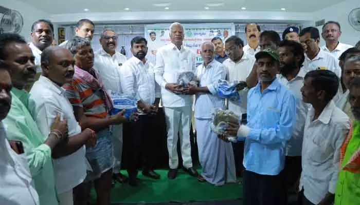 గౌడ సోదరుల భద్రతే ప్రధాన లక్ష్యం.... గౌడ సోదరుల భద్రతే ప్రధాన లక్ష్యం....
