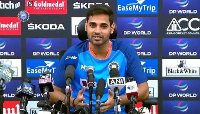 బీసీసీఐకి భువనేశ్వర్ వార్నింగ్..నేను ఎవరినీ బతిలాడను ! బీసీసీఐకి భువనేశ్వర్ వార్నింగ్..నేను ఎవరినీ బతిలాడను !