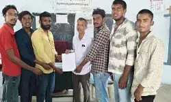 ప్రైవేట్ కార్పొరేట్ విద్యాసంస్థల్లో ఫీజుల దోపిడీని అరికట్టాలి : ఏఐఎస్ఎఫ్ ప్రైవేట్ కార్పొరేట్ విద్యాసంస్థల్లో ఫీజుల దోపిడీని అరికట్టాలి : ఏఐఎస్ఎఫ్