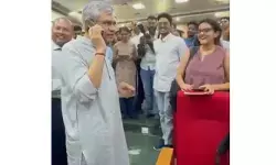 కొత్త IRCTC వెబ్సైట్..! విద్యార్థుల ఫిర్యాదుపై రైల్వే మంత్రి కీలక నిర్ణయం కొత్త IRCTC వెబ్సైట్..! విద్యార్థుల ఫిర్యాదుపై రైల్వే మంత్రి కీలక నిర్ణయం