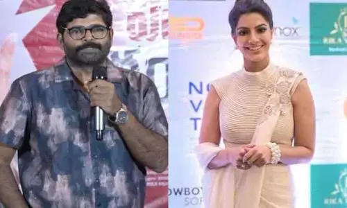 వరలక్ష్మికి బహిరంగంగా క్షమాపణ చెప్పిన డైరెక్టర్