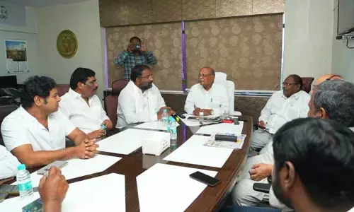 ముదిరాజ్ లను బీసీ - డీ నుంచి బీసీ - ఏ లోకి మార్చండి : మంత్రి వాకిటి శ్రీహరి