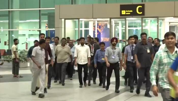 నీతి ఆయోగ్ సమావేశానికి ఢిల్లీ చేరిన సీఎం రేవంత్