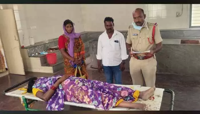 ఆర్మూర్లో విద్యుత్ షాక్తో మహిళ మృతి ఆర్మూర్లో విద్యుత్ షాక్తో మహిళ మృతి