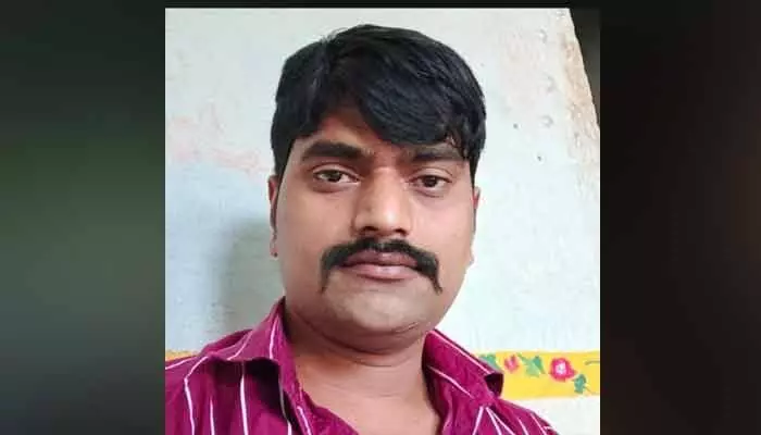 ఆన్లైన్ బెట్టింగ్ కు ఒకరు బలి ఆన్లైన్ బెట్టింగ్ కు ఒకరు బలి