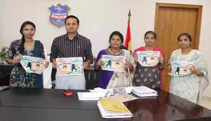 బాల కార్మిక వ్యవస్థ నిర్మూలనకు సమాజం భాగస్వామ్యం కావాలి : ఎస్పీ రాజేష్ చంద్ర బాల కార్మిక వ్యవస్థ నిర్మూలనకు సమాజం భాగస్వామ్యం కావాలి : ఎస్పీ రాజేష్ చంద్ర