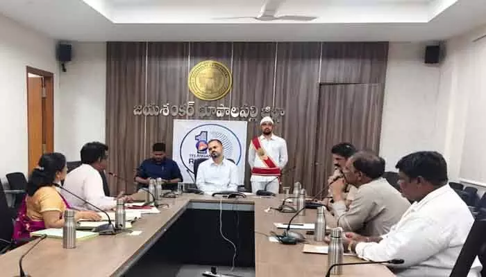 లింగ నిర్ధారణ అరికట్టేందుకు కఠిన చర్యలు తీసుకోవాలి : కలెక్టర్ రాహుల్ శర్మ లింగ నిర్ధారణ అరికట్టేందుకు కఠిన చర్యలు తీసుకోవాలి : కలెక్టర్ రాహుల్ శర్మ