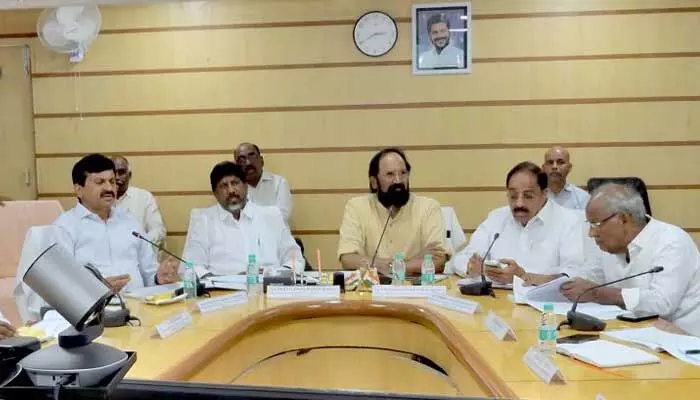 సీతారామసాగర్పై ఫోకస్.. మంత్రి ఉత్తమ్ కీలక ప్రకటన సీతారామసాగర్పై ఫోకస్.. మంత్రి ఉత్తమ్ కీలక ప్రకటన