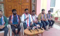 కేయూ విద్యార్థి జేఏసీ గర్జన.. 20 వేల కానిస్టేబుల్ నోటిఫికేషన్ వెంటనే విడుదల చేయాలని డిమాండ్ కేయూ విద్యార్థి జేఏసీ గర్జన.. 20 వేల కానిస్టేబుల్ నోటిఫికేషన్ వెంటనే విడుదల చేయాలని డిమాండ్