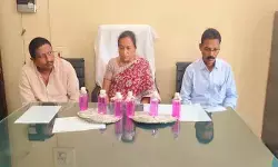 నర్సింహులపేటలో ఏసీబీ ట్రాప్.. లంచం తీసుకుంటూ ఎంపీడీవో, ఎంపీఓ పట్టివేత