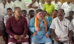 అవినీతి నిరూపిస్తే దేనికైనా సిద్ధం.. హరీష్రావుకు మంత్రి పొన్నం సవాల్ అవినీతి నిరూపిస్తే దేనికైనా సిద్ధం.. హరీష్రావుకు మంత్రి పొన్నం సవాల్