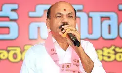 జగ్గారెడ్డి దమ్ముంటే ఇంటి దొంగ పేరు బయటపెట్టు